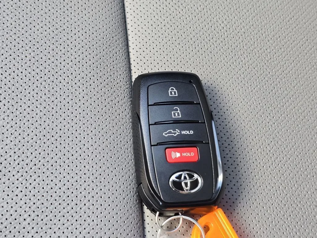 2026 Toyota Tundra Limited - Photo 36