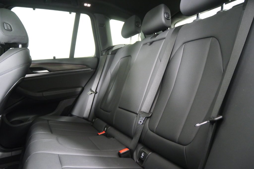 Used 2021 Dark Graphite Metallic BMW sDrive30i image 14