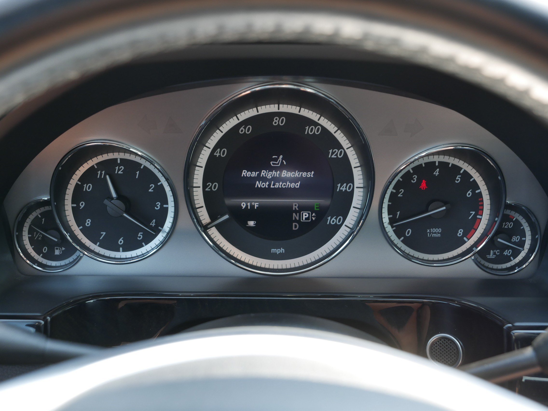 Used 2013 Diamond Silver Metallic Mercedes-Benz E 350 Sport image 21
