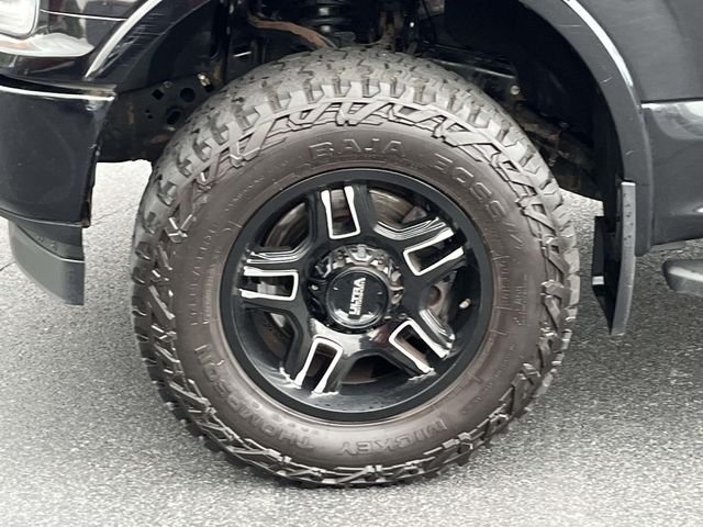 Used 2019 Black Ford XLT image 11