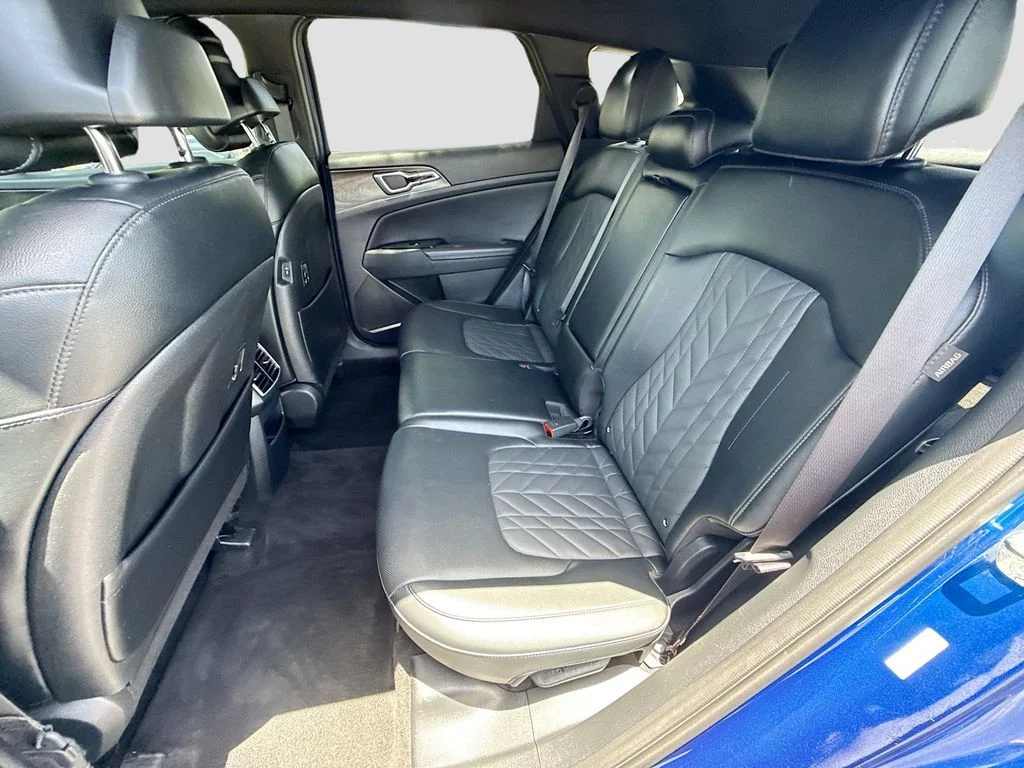 Used 2025 Blue Kia X-Line image 25