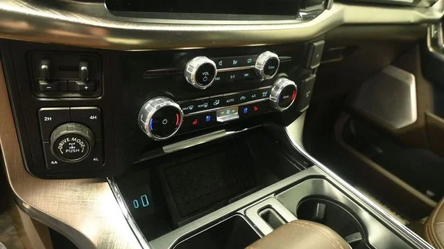 Certified Used 2023 White Metallic Ford King Ranch image 18