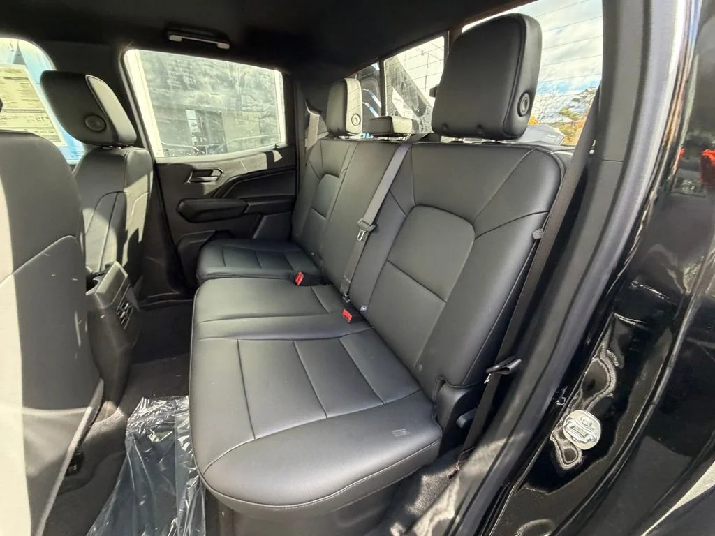 2025 Chevrolet Colorado Trail Boss - Photo 7