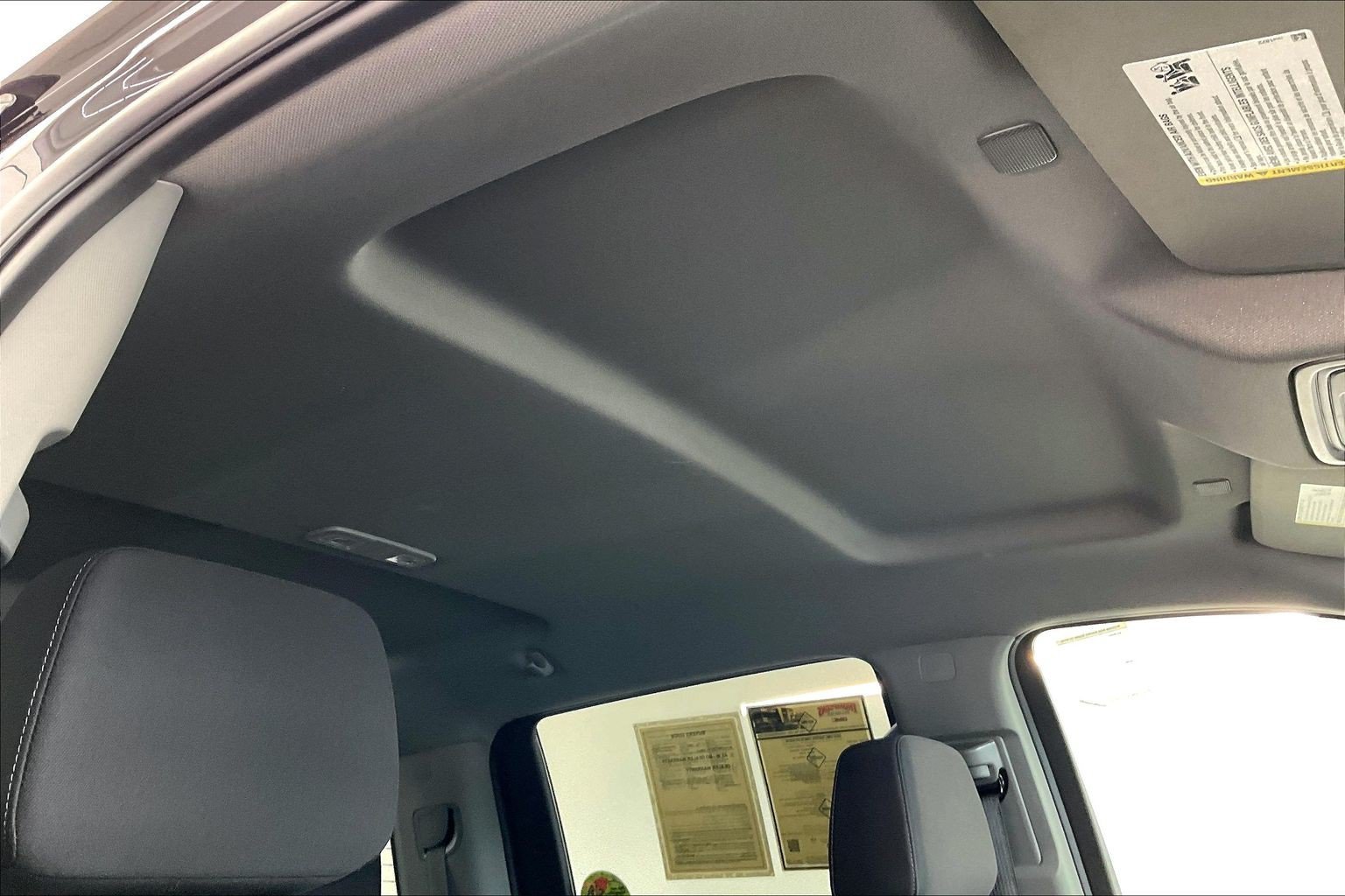 Used 2023 Onyx Black GMC Elevation image 24