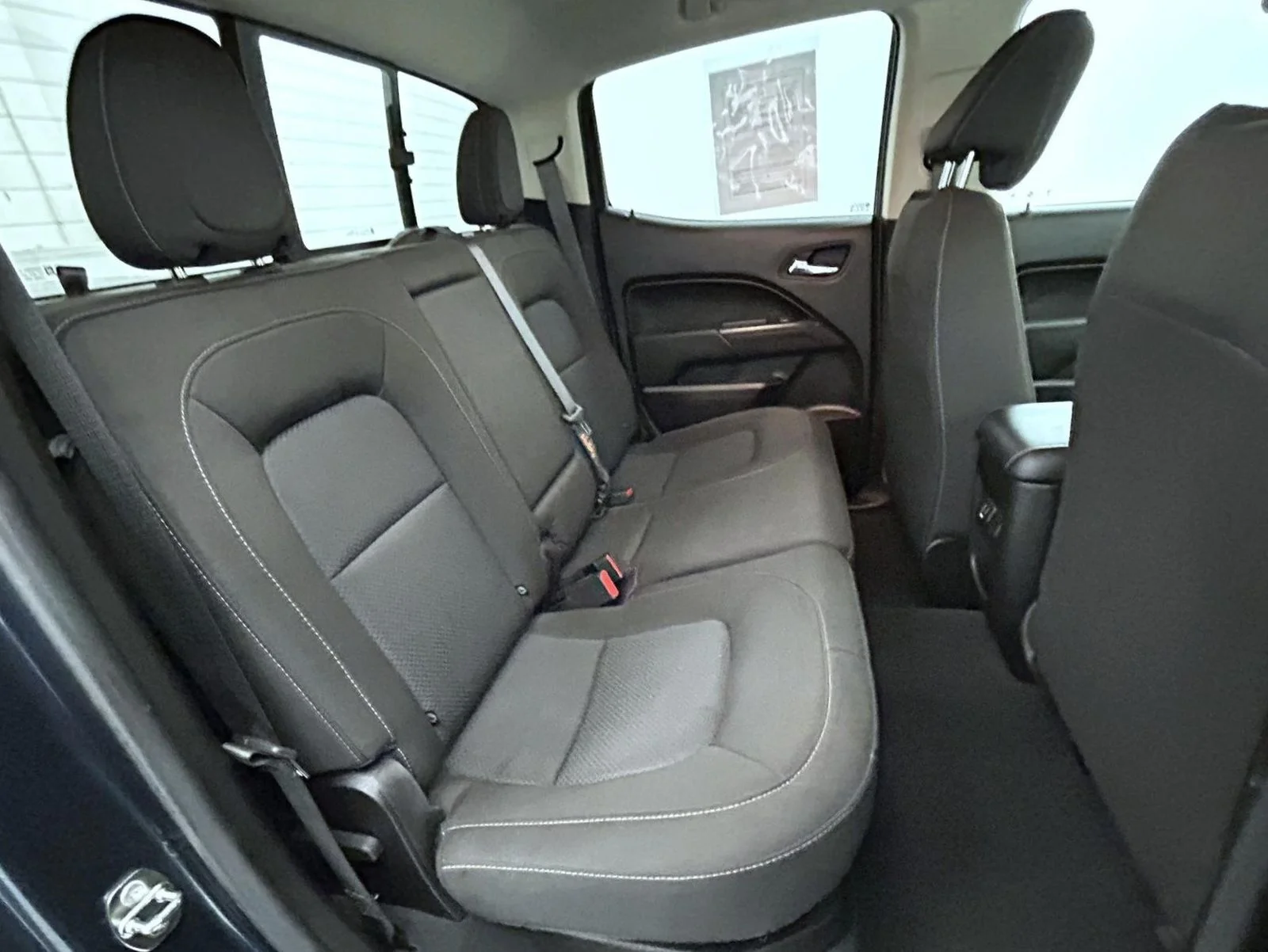 Used 2019 Gray Chevrolet LT image 18