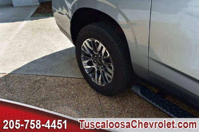 Certified Used 2025 Sterling Gray Metallic Chevrolet Z71 image 18