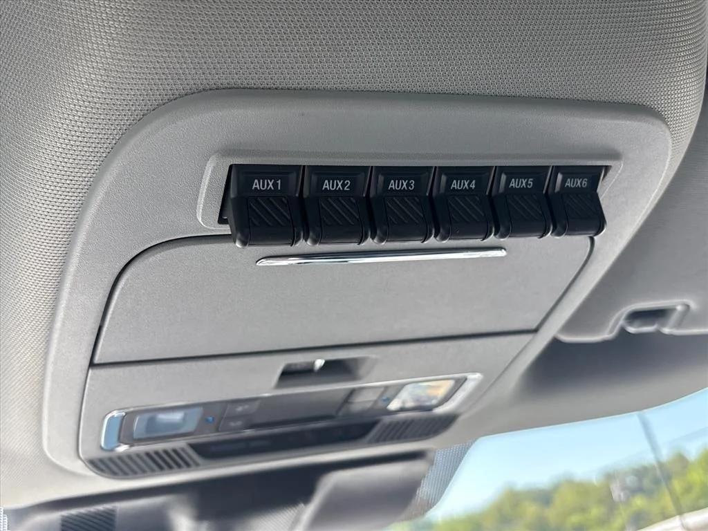 Used 2023 White Ford Lariat image 39