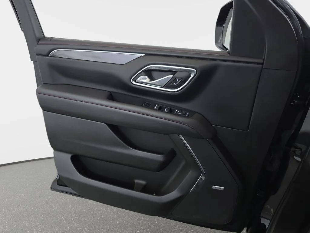 Used 2024 Black Chevrolet RST image 30