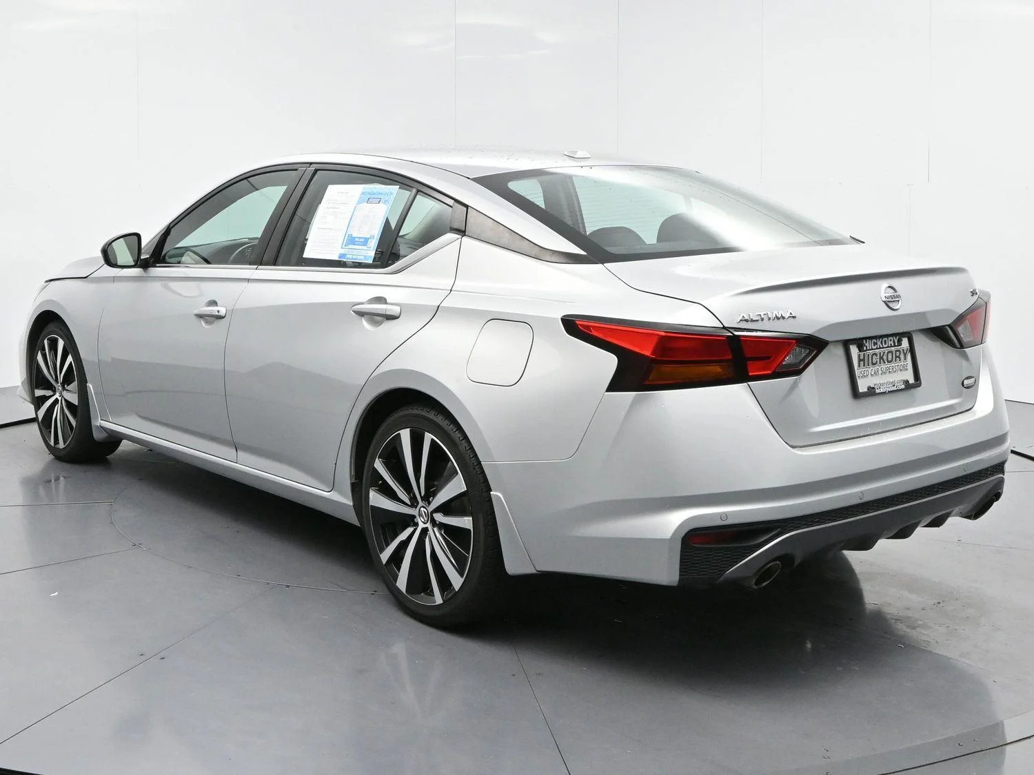Used 2020 Brilliant Silver Metallic Nissan 2.5 SR image 6