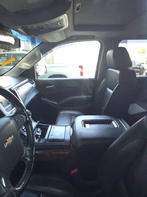 Used 2018 Gray Chevrolet Premier image 3
