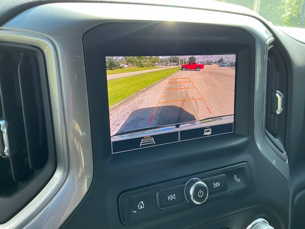 Used 2025 White GMC Pro image 32