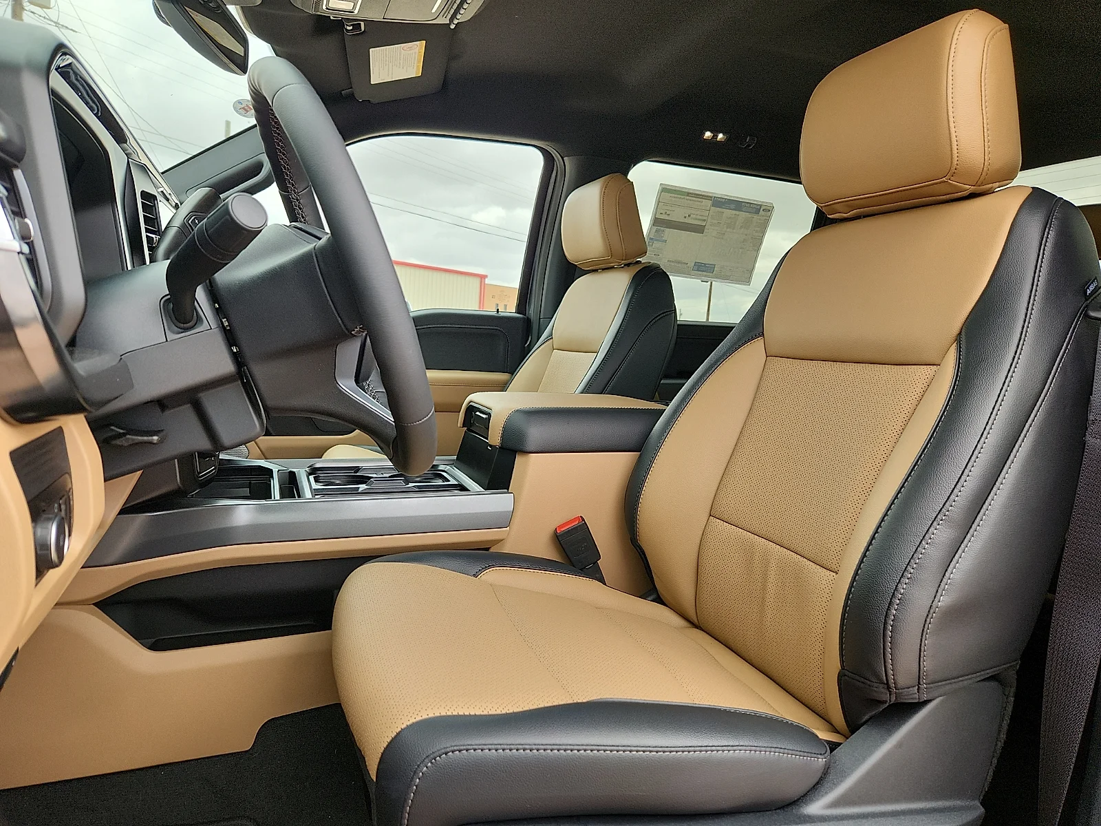 New 2026 Carbonized Gray Metallic Ford F-250® Lariat® image 17