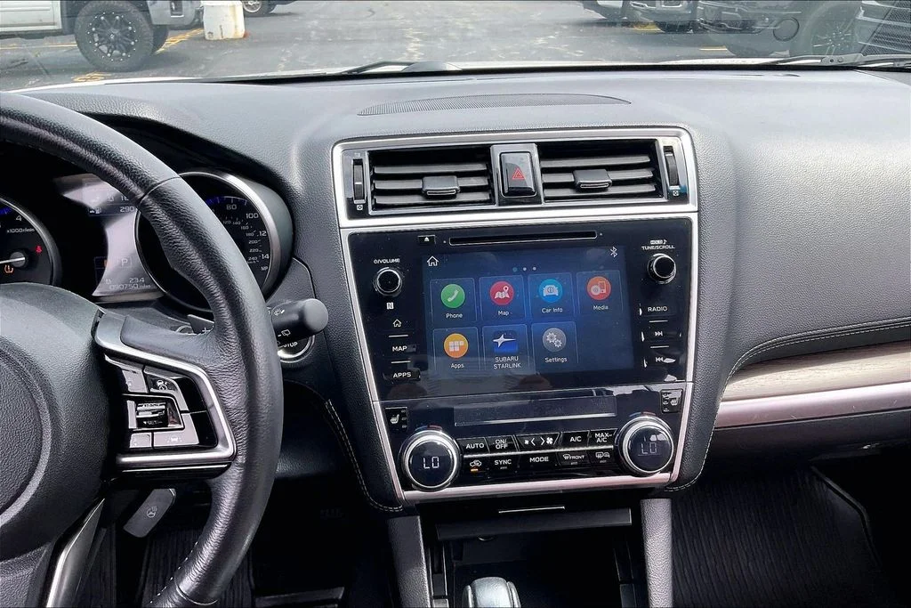 Used 2019 White Subaru 2.5i image 5