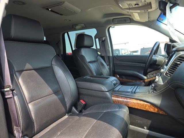 Used 2017 Silver Ice Metallic Chevrolet Premier image 14