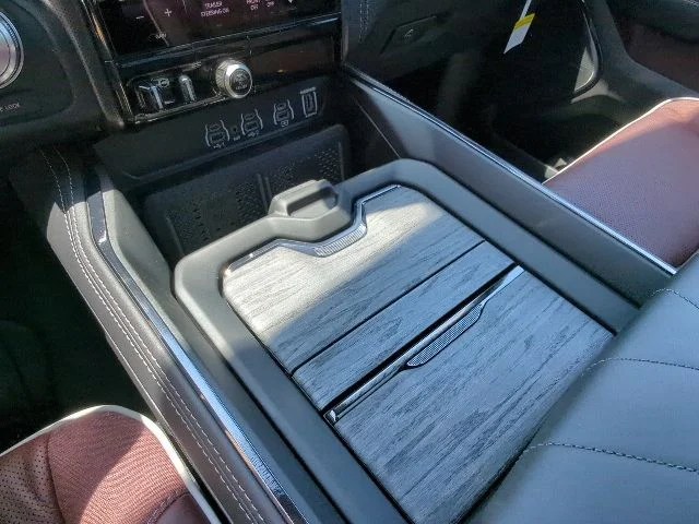 2026 RAM 1500 Limited - Photo 22