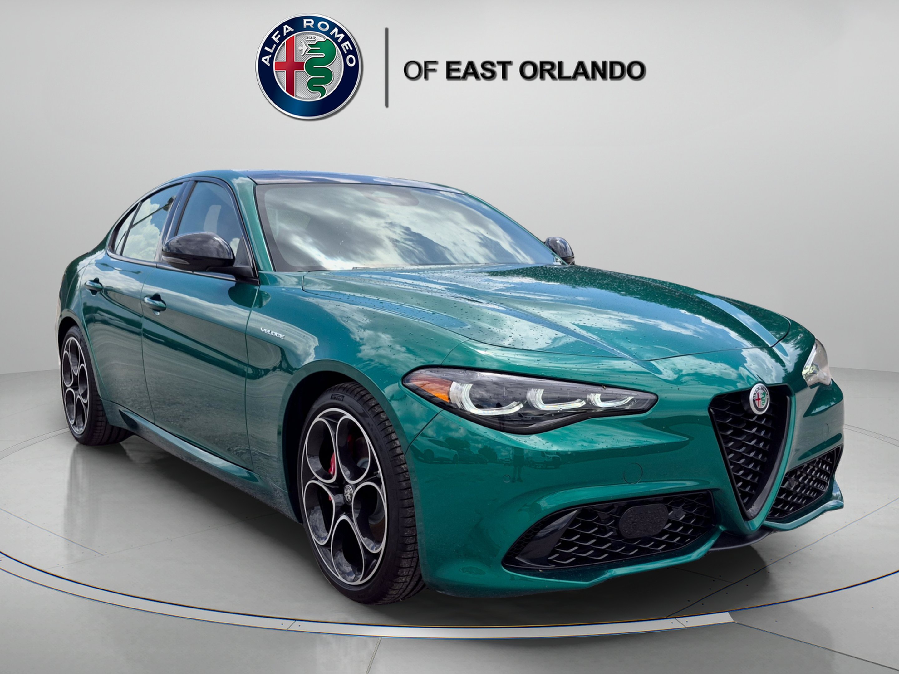 New 2026 Verde Fangio Metallic Alfa Romeo  image 1