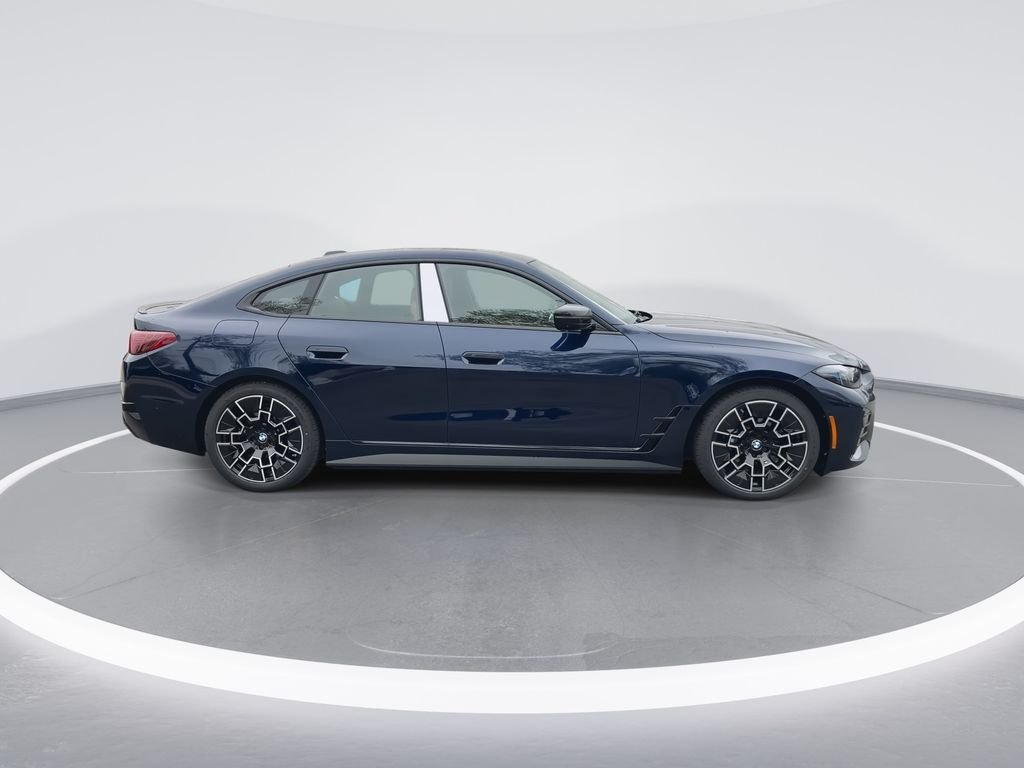 New 2026 Blue BMW xDrive40 image 9