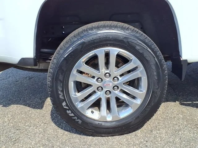 Certified Used 2018 SUMMIT WHITE GMC 4WD SLT image 7
