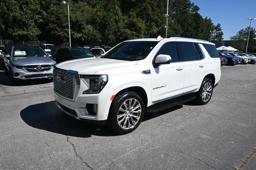 Used 2021 White Frost Tricoat GMC Denali image 1