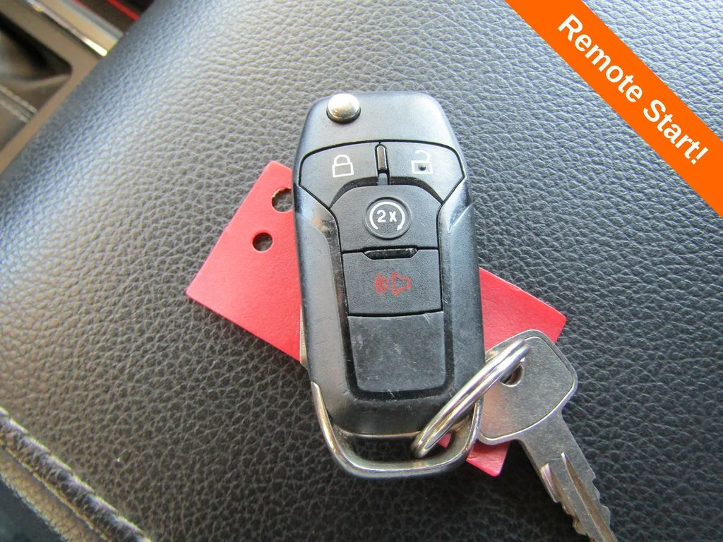 Used 2019 Ingot Silver Ford XLT image 21