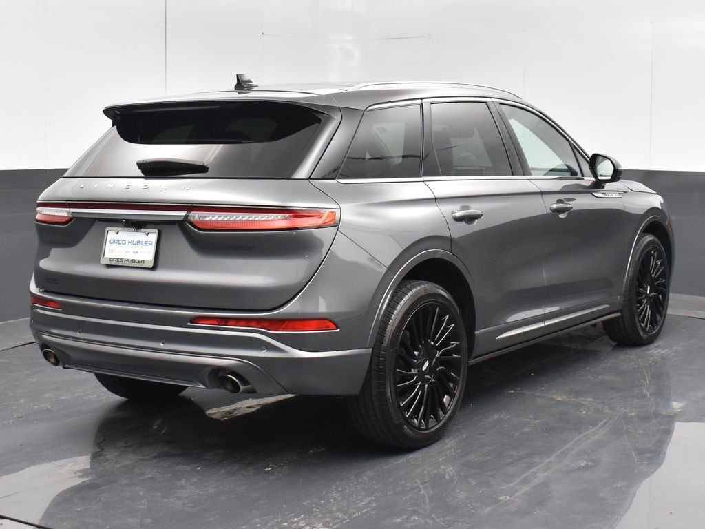 Used 2022 Gray Lincoln Reserve image 19