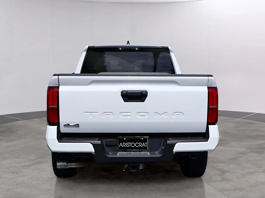 2024 Toyota Tacoma SR5 - Photo 6