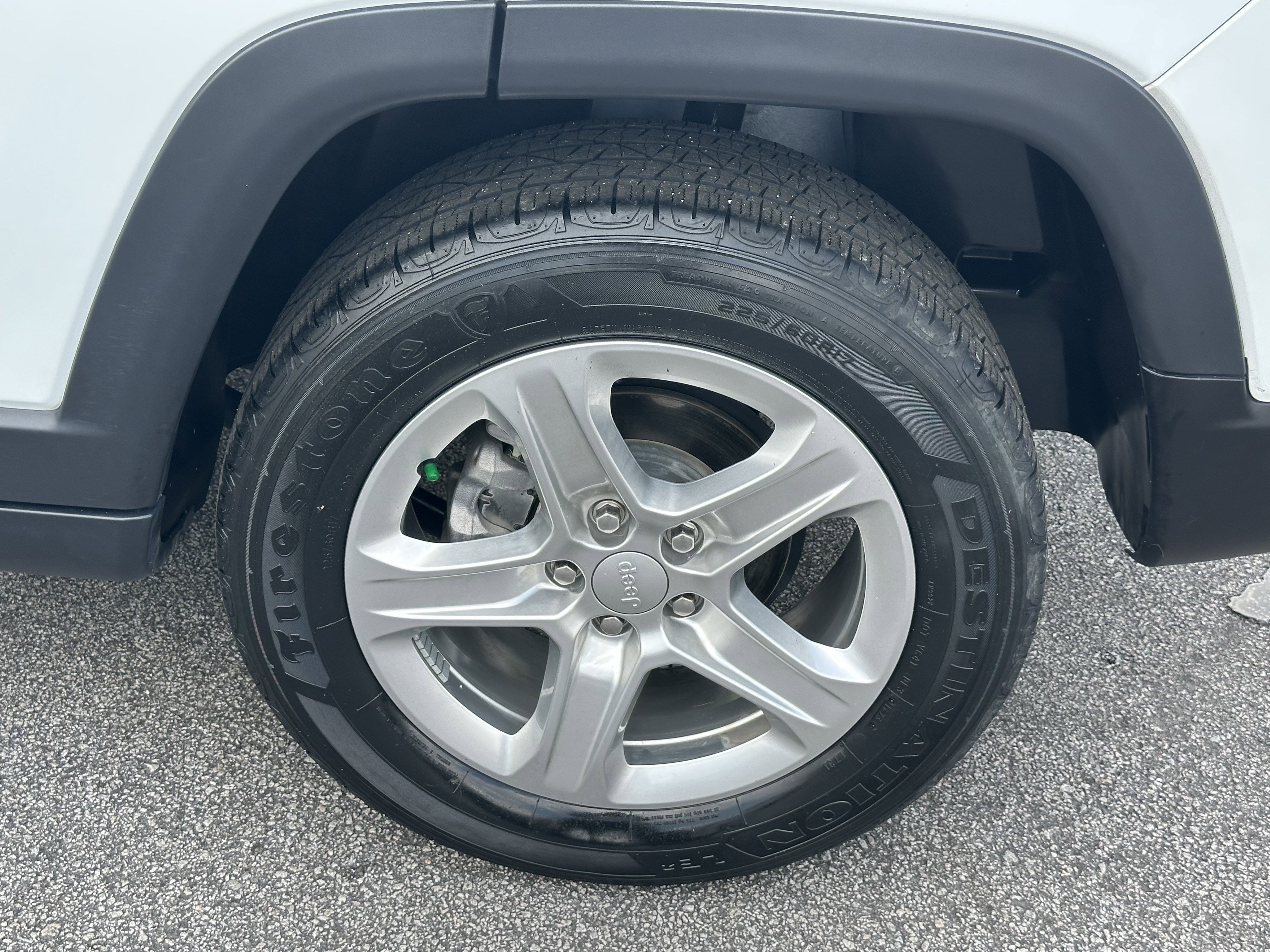 Used 2023 Bright White Clearcoat Jeep Sport image 18