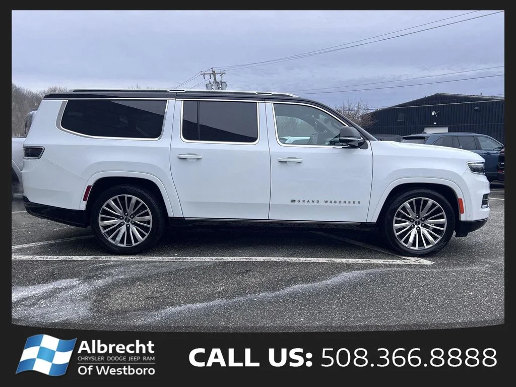 Used 2024 White Jeep Series III image 6