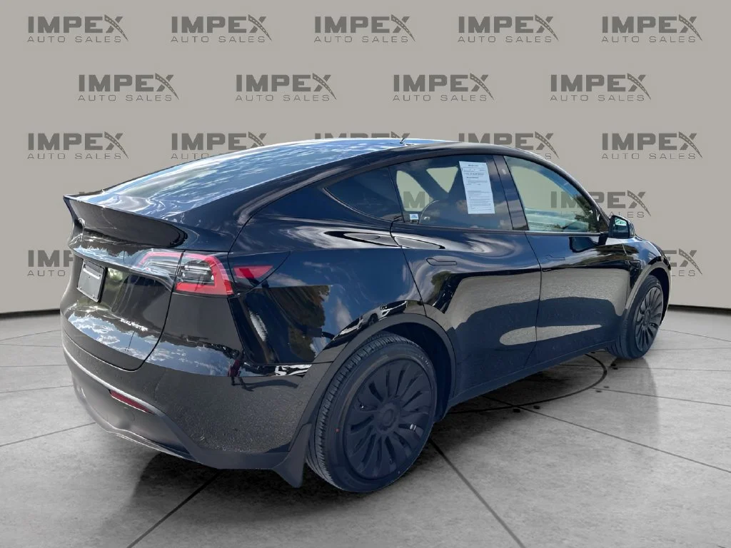 Used 2021 Black Tesla Long Range image 5