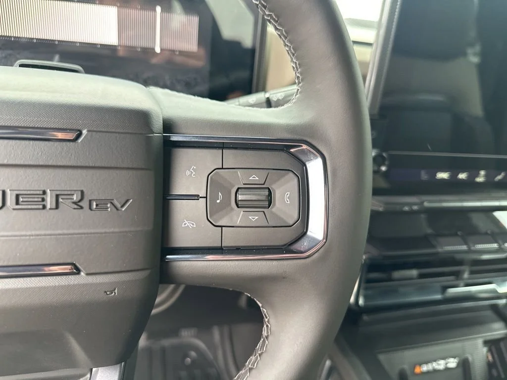 2026 GMC HUMMER EV 2X - Photo 31