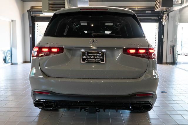 New 2026 MANUFAKTUR Alpine Grey Mercedes-Benz GLS 63 AMG® image 7