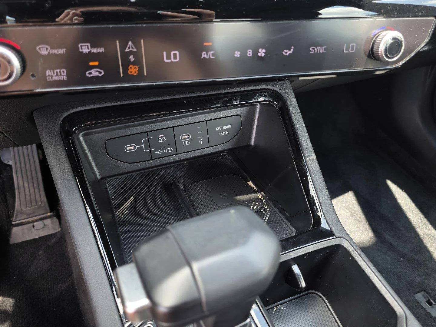 Used 2025 Yacht Blue Kia GT-Line image 18