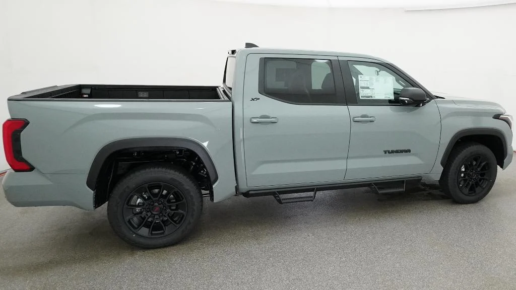 New 2026 Lunar Rock Toyota SR5 image 16