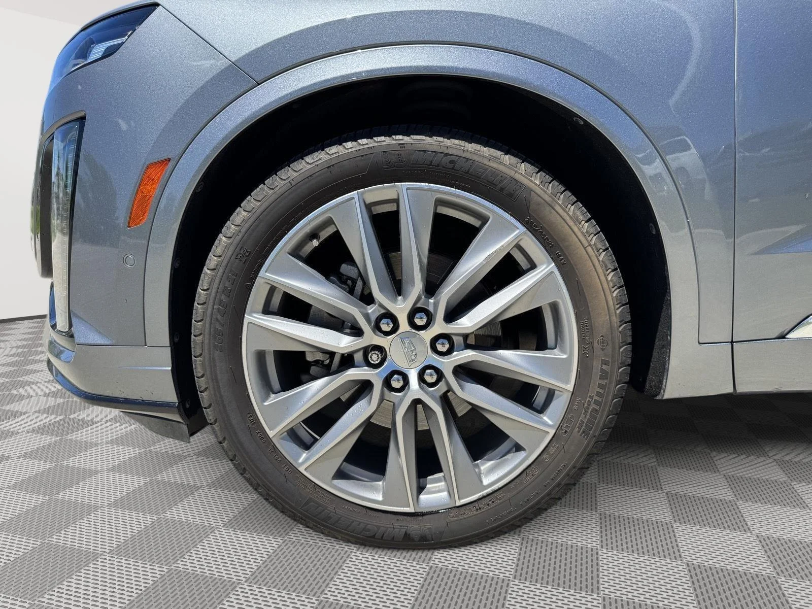 Used 2020 Satin Steel Metallic Cadillac AWD Sport image 16