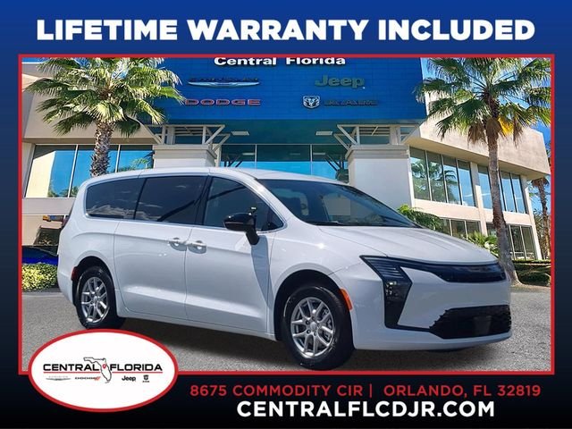 2027 Chrysler Pacifica Select's photo