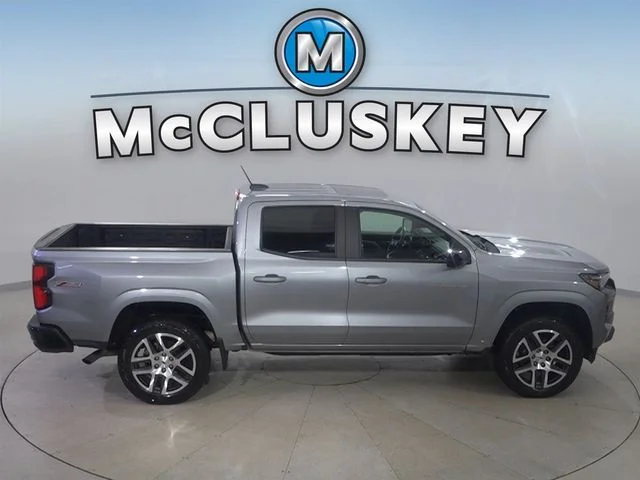 Certified Used 2024 Gray Chevrolet Z71 image 19