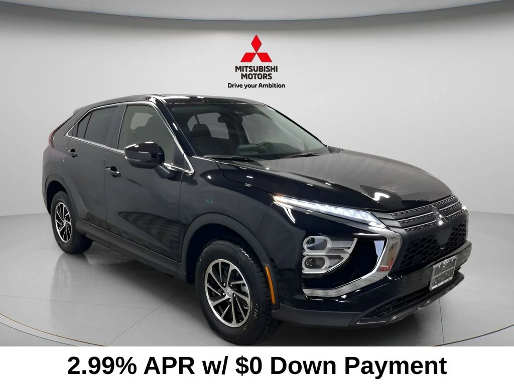 New 2026 Labrador Black Pearl Mitsubishi ES image 2