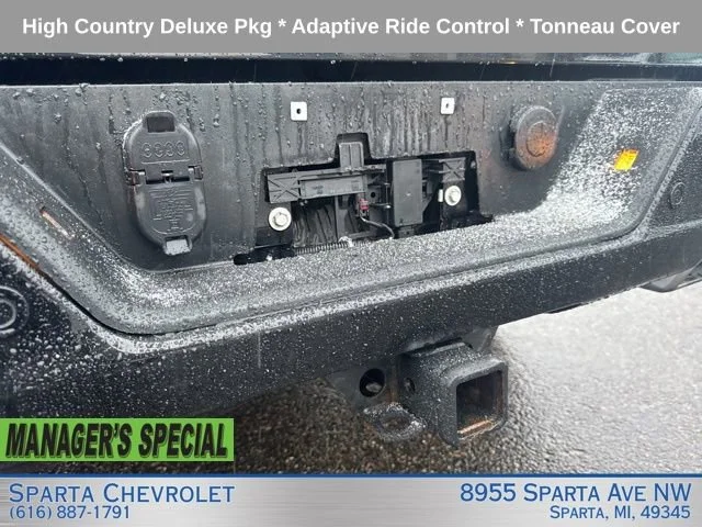 Used 2022 Black Chevrolet High Country image 27