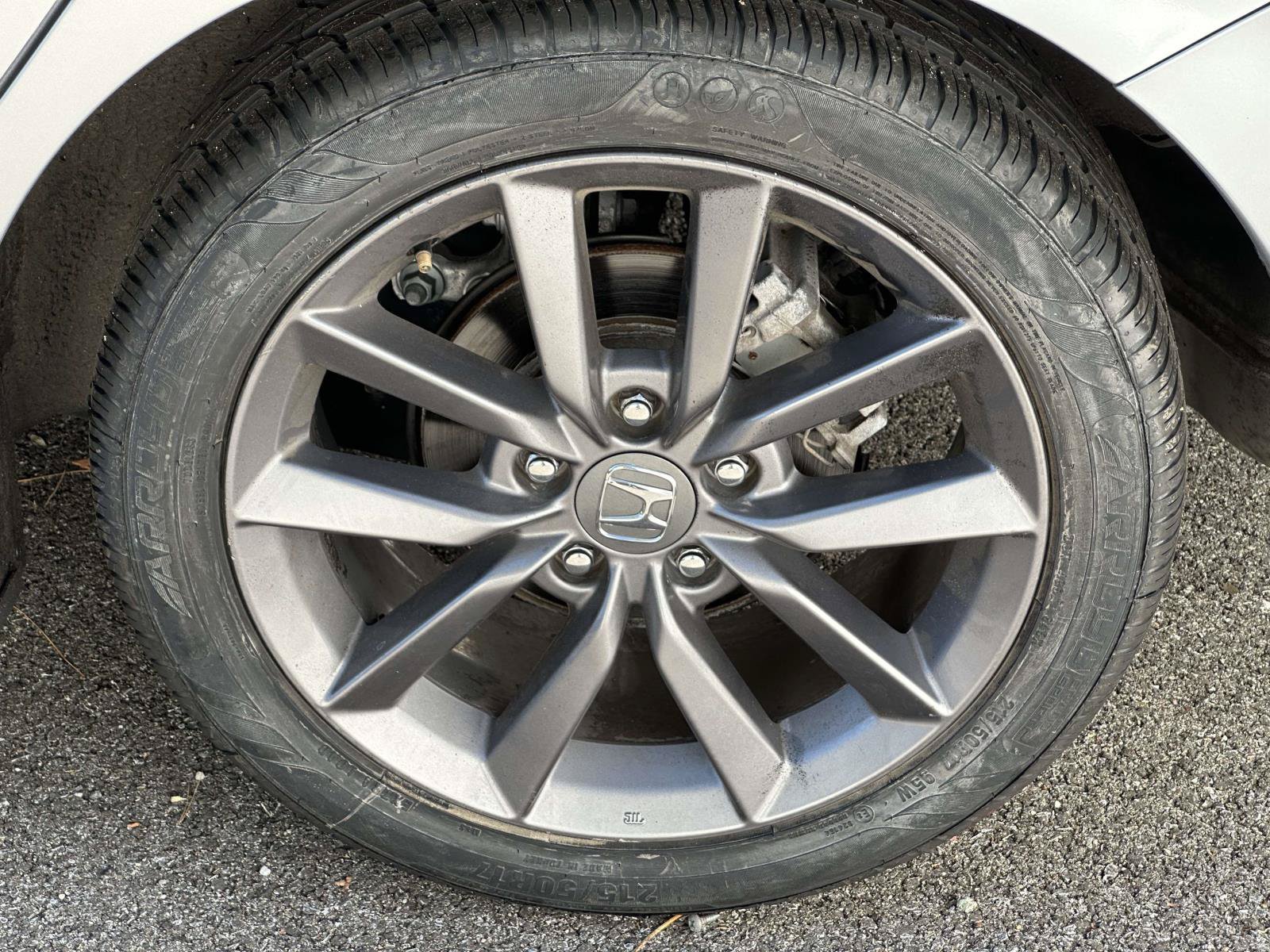 Used 2019 Silver Honda EX image 10
