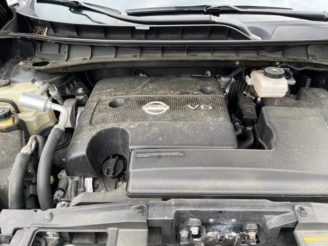 Used 2019 Gun Metallic Nissan SL image 25