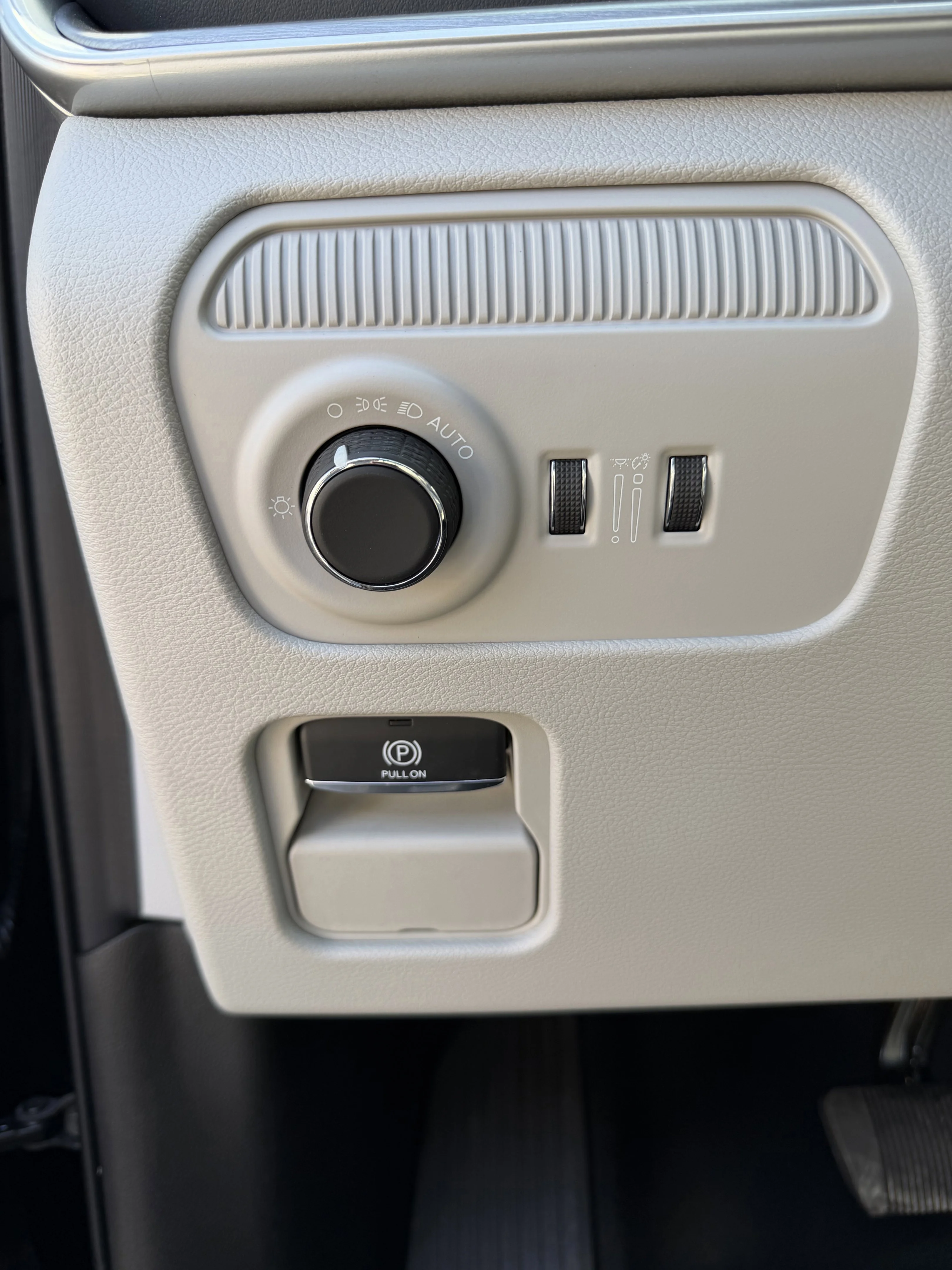 New 2026 High Gloss Black Exterior Paint Jeep Limited Reserve image 20
