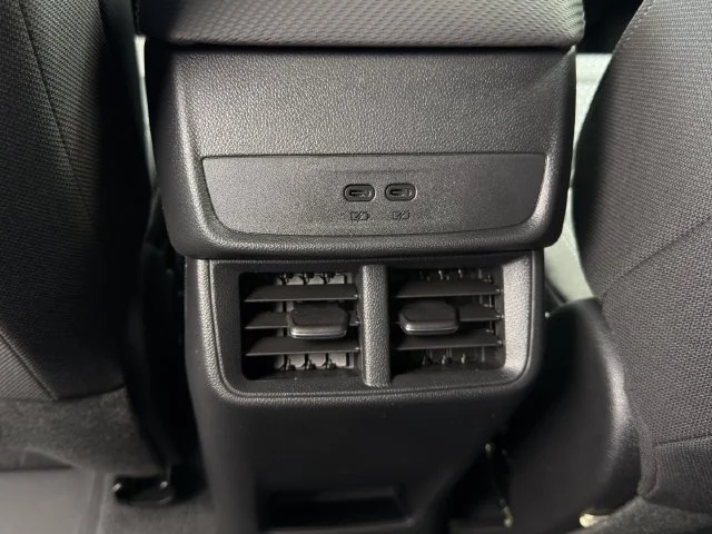 2027 Chevrolet Equinox LT - Photo 19