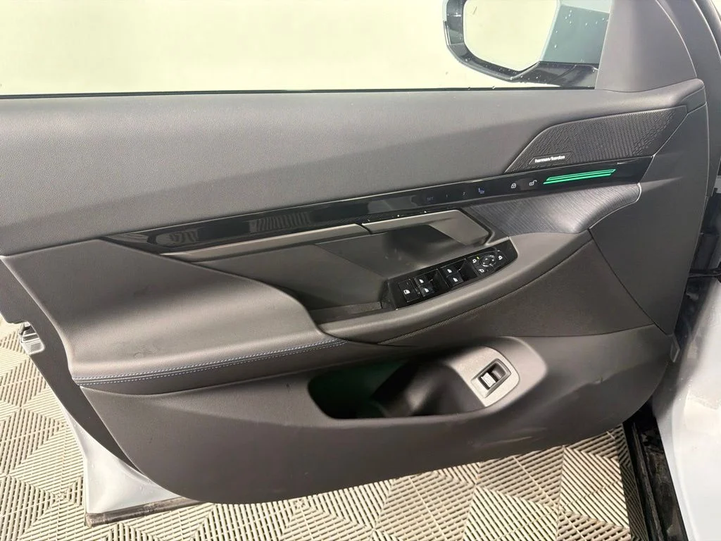 Used 2026 Brooklyn Grey Metallic BMW 530i xDrive image 24