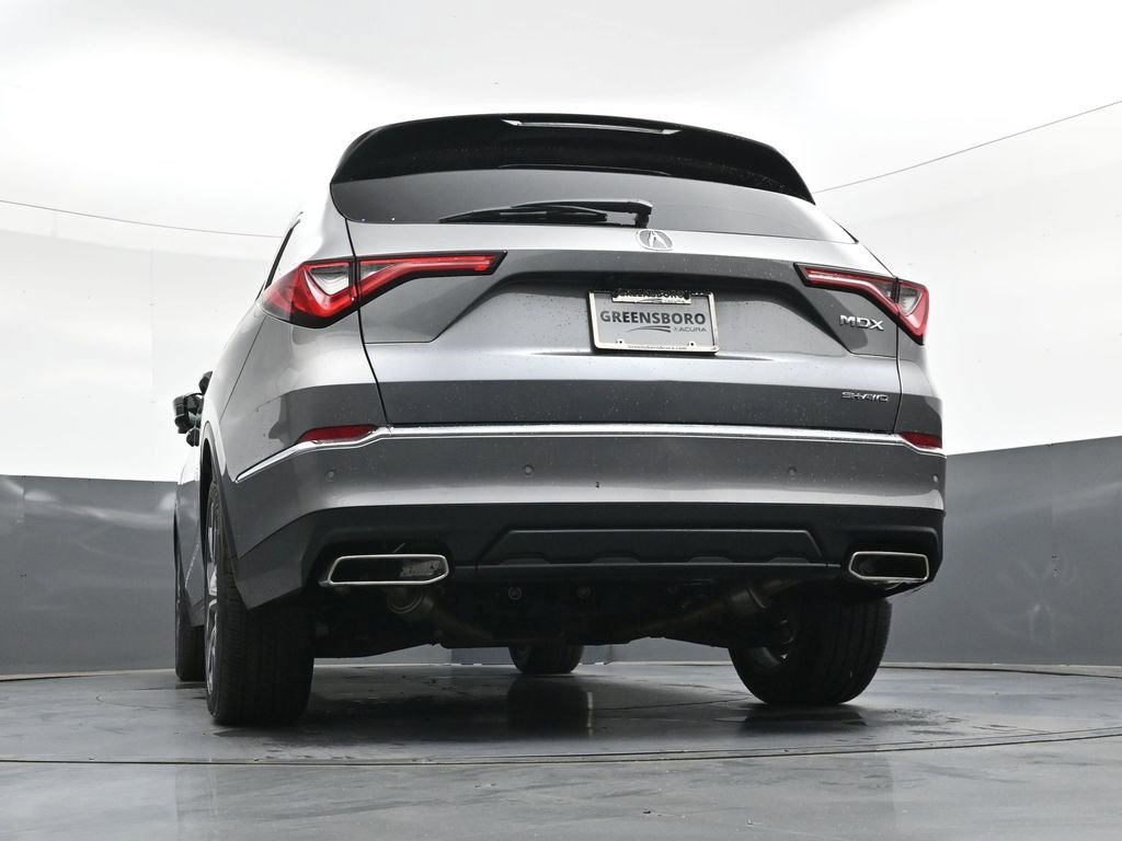 Used 2023 Liquid Carbon Metallic Acura w/Technology Package image 29