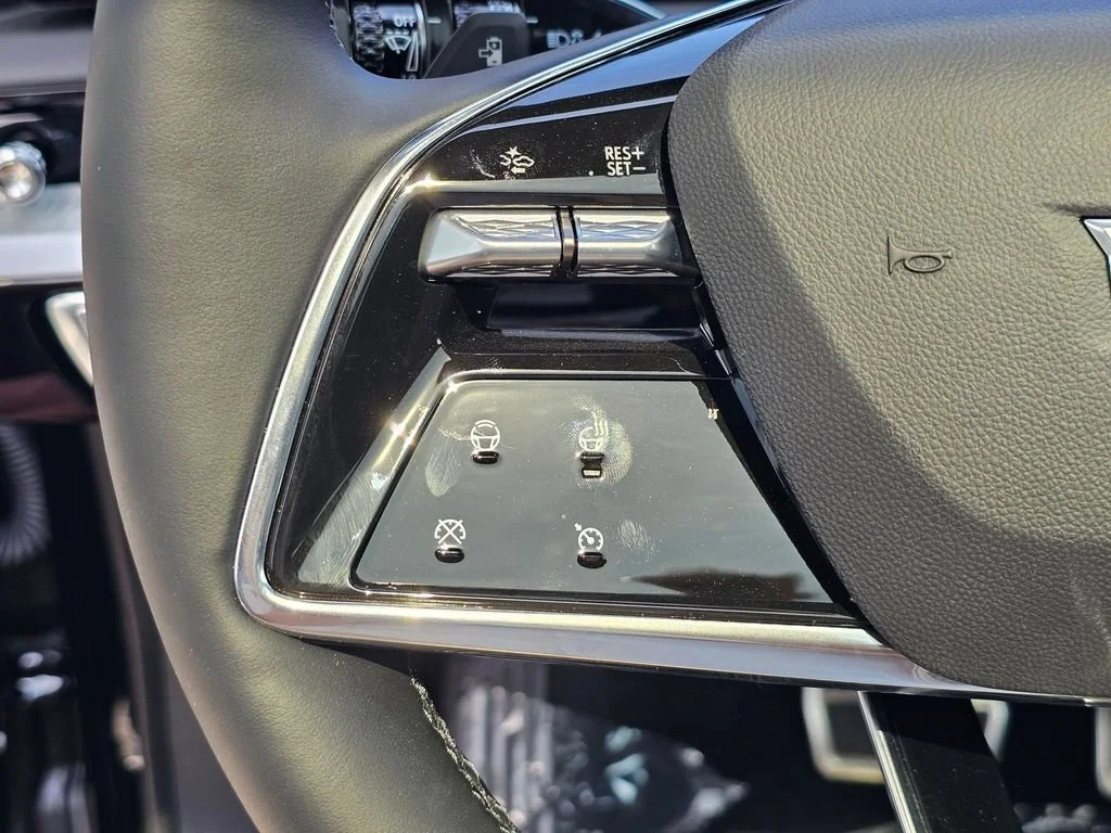 2026 Cadillac OPTIQ Sport - Photo 26