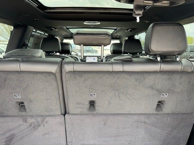 New 2026 High Gloss Black Exterior Paint Jeep Limited Reserve image 36
