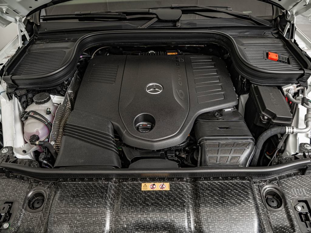 New 2026 Polar White Mercedes-Benz GLE 450 Coupe image 38