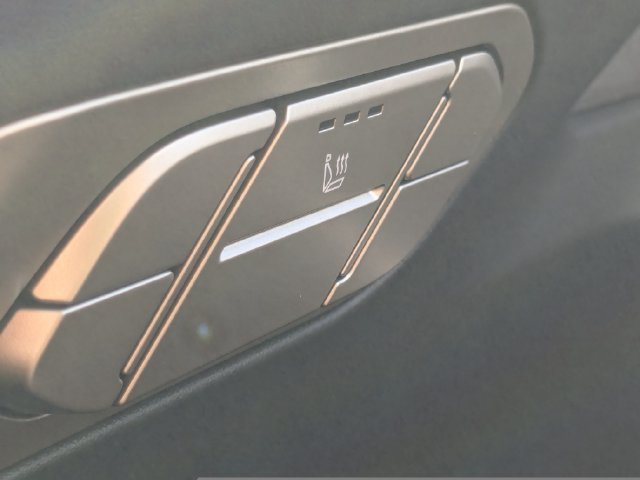 New 2027 Ebony Black Kia S image 26