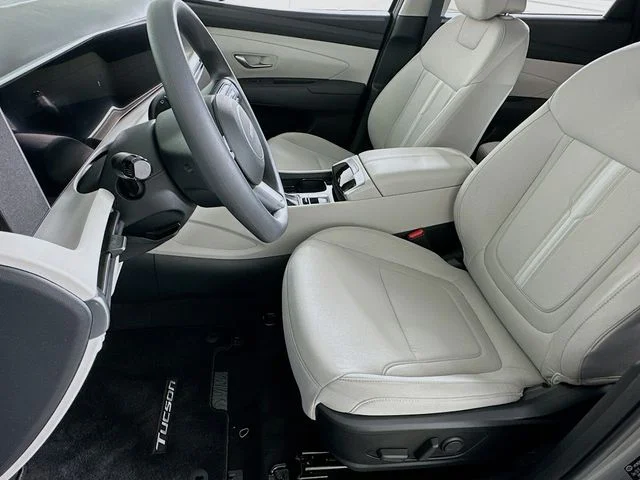 New 2026 Gray Hyundai SEL image 9