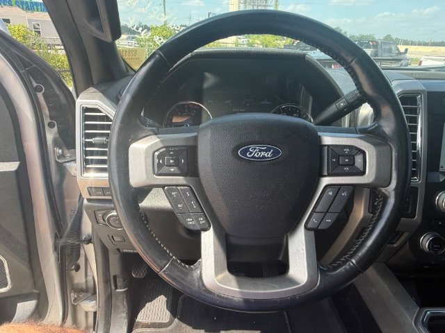 Used 2017 Silver Ford Platinum image 22